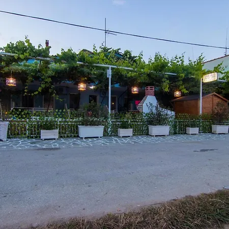 Liolios #2 Apartmanhotel Szkála Potamiász