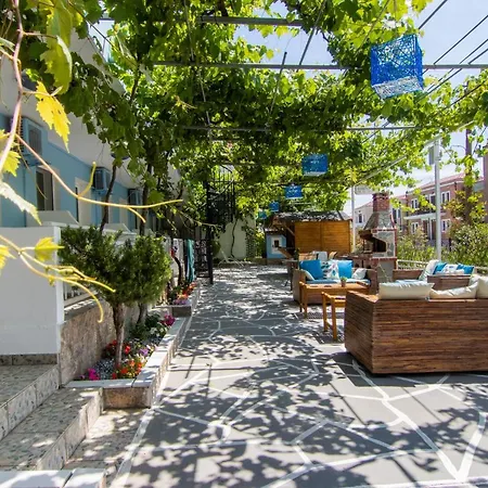 Liolios #2 아파트호텔 *